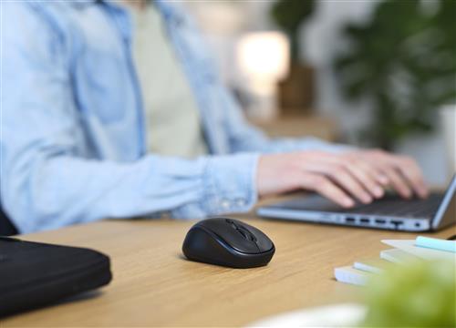 Trust Bologna 40,6 cm (16) Valigetta ventiquattrore Nero