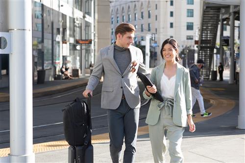 HP Renew Business 17.3-inch Laptop Backpack 43,9 cm (17.3) Nero