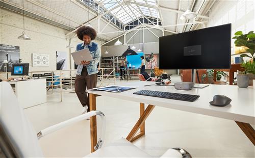 HP S7 PRO 727PM 4K CONF MNTR INTL EURO PLUG