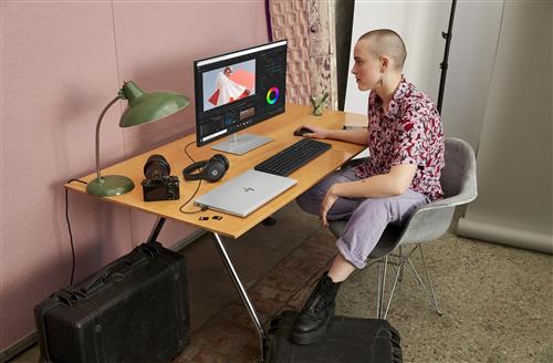 HP Combo tastiera e mouse wireless 230