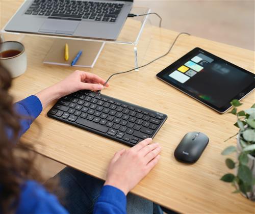 LYRA WIRELESS KEYBOARD AND MOUSE SET UK BLK