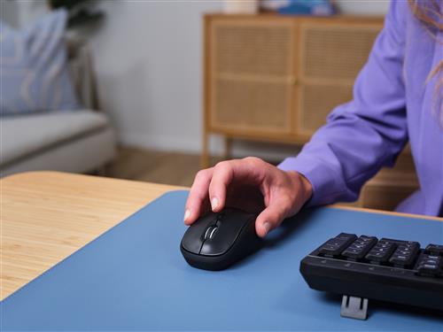 YVI+ MULTI-DEVICE WIRELESS MOUSE BLACK