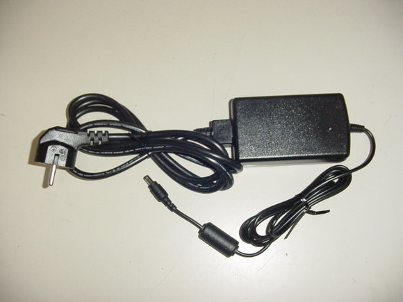 Elo Touch Solutions E571601 adattatore e invertitore Interno 50 W Nero