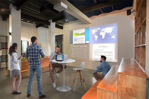 EB-L520U WUXGA 5200LM 2.500.000:1 E9