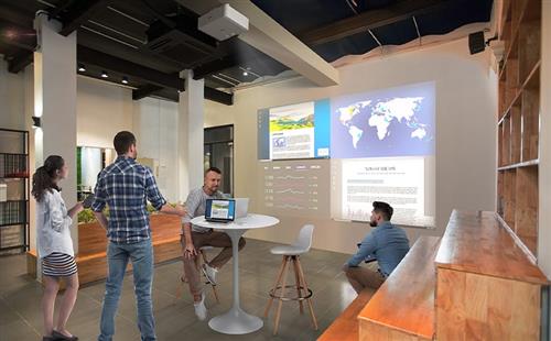 EB-L630U 6.200 LM WUXGA 2.500.000 : 1 PR