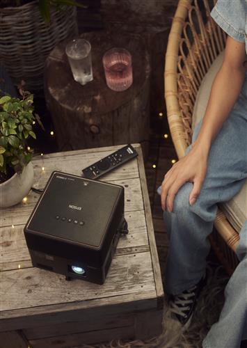 EF-12 FULL HD 2500000: 1 USB