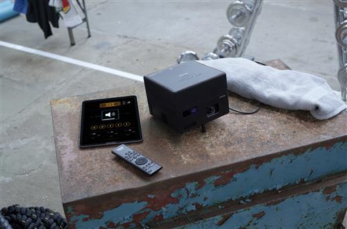 EF-12 FULL HD 2500000: 1 USB