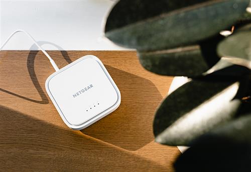 NETGEAR LM1200 Modem di rete cellulare