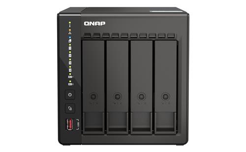 QNAP TS-453E NAS Tower Intel Celeron J6412 8 GB 0 TB QNAP QTS Nero
