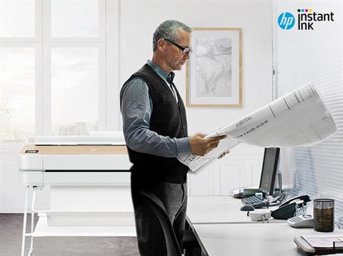 HP Designjet Studio 24-in Printer stampante grandi formati Wi-Fi Getto termico d'inchiostro A colori 2400 x 1200 DPI 610 x 1897 mm Collegamento ethernet LAN