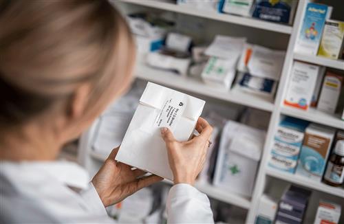 Brother BDE-1J044076-066 etichetta per stampante Bianco Etichetta per stampante autoadesiva