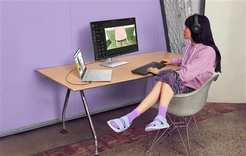 HP U28 4K HDR Monitor PC 71,1 cm (28) 3840 x 2160 Pixel 4K Ultra HD OLED Argento