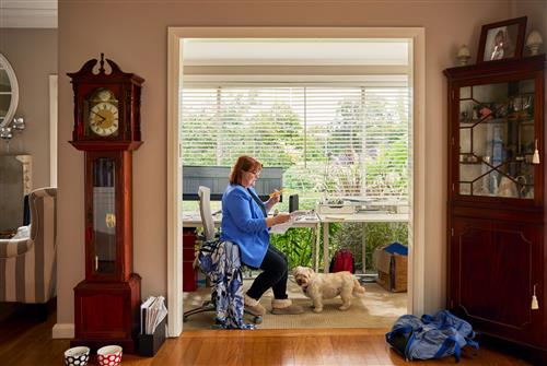 HP Elite t655 Bundle 2,1 GHz Windows 10 IoT Enterprise 1,12 kg Nero R2314