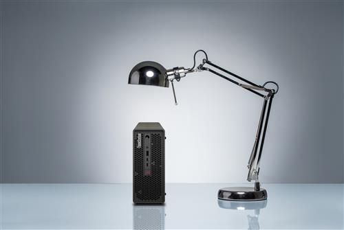 Lenovo ThinkStation P3 Ultra SFF Intel® Core™ i7 i7-14700K 32 GB DDR5-SDRAM 1 TB SSD Windows 11 Pro Mini Tower Stazione di lavoro Nero