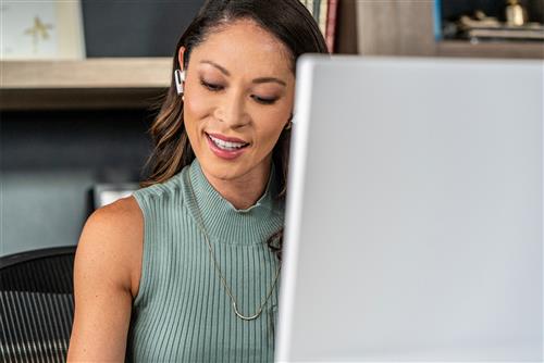 POLY Voyager Free 60 UC White Basic Charge Case Custodia per ricarica