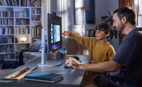 HP EliteStudio 8 All-in-One G1i 27 inch Desktop AI PC Wolf Pro Security Edition Intel Core Ultra 7 24 GB DDR5-SDRAM Wi-Fi 7 (802.11be)