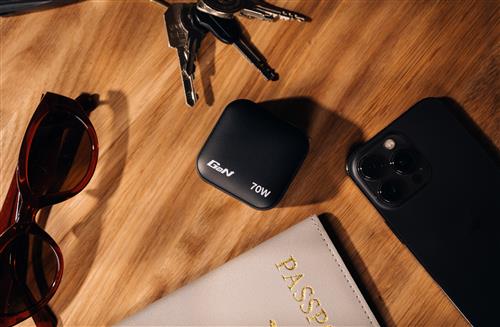 MINI GAN CHARGER 70W 3 PORT US/EU/UK ADP