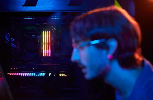 Kingston Technology FURY 16GB 7200MT/s DDR5 CL38 DIMM Renegade RGB Bianco XMP