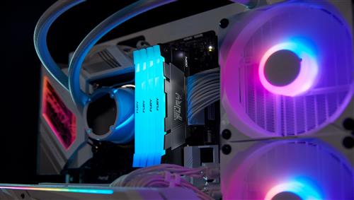 Kingston Technology FURY 16GB 3600MT/s DDR4 CL16 DIMM (Kit da 2) Renegade RGB