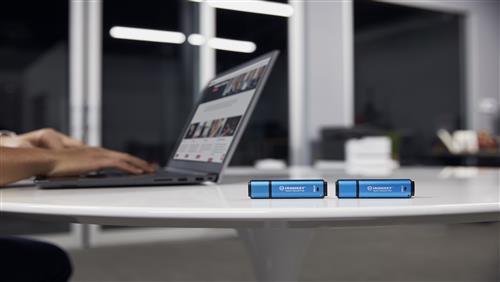 256GB USB-C IRONKEY VAULT P 50C AES-256 ENCRYPTED FIPS 197