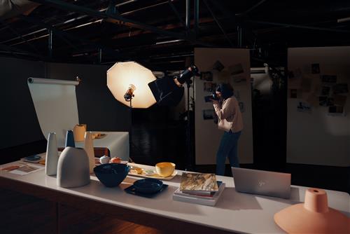 HP Elite x360 830 G10 Intel Core i7 i7-1355U Ibrido (2 in 1) 33,8 cm (13.3) Touch screen WUXGA 16 GB LPDDR5-SDRAM 512 GB SSD Wi-Fi 6E (802.11ax) Windows 11 Pro Argento