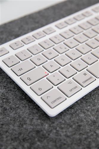 CHERRY KW 7100 MINI BT FOR MAC FR LAYOUT MOONLIGHT WHITE