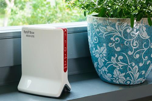 FRITZ BOX 6820 LTE INT. DE FH