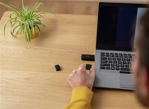 Trust NANGA lettore di schede USB 3.2 Gen 1 (3.1 Gen 1) Type-A Nero