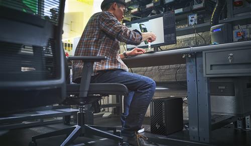 HP Z1 G1i Intel Core Ultra 7 265 32 GB DDR5-SDRAM 1 TB SSD NVIDIA RTX A1000 Windows 11 Pro Tower Stazione di lavoro AI Workstation, AI PC Nero