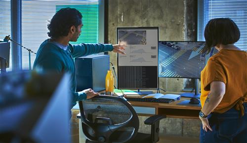 HP Z2 Tower G9 Intel® Core™ i7 i7-14700 32 GB DDR5-SDRAM 1 TB SSD Windows 11 Pro Stazione di lavoro AI Workstation Nero