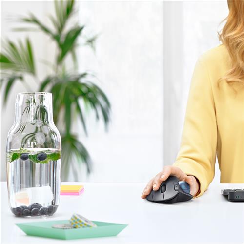 Logitech Ergo M575 mouse Ufficio Mano destra RF senza fili + Bluetooth 2000 DPI