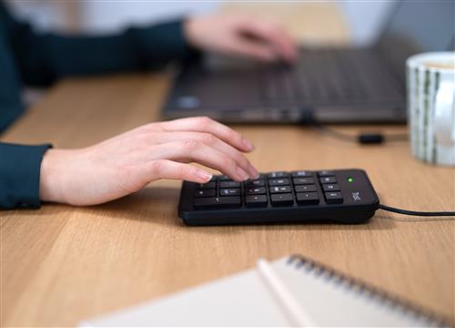 Trust 22221 tastierino numerico Laptop/PC USB Nero