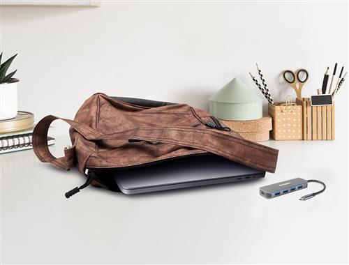 USB-C HUB TO 4 USB 3.0 PORTS WITH 60W USB-C POWER DELIVERY