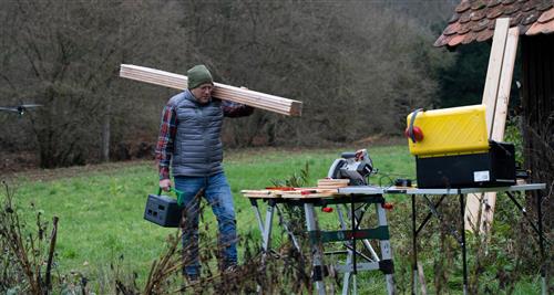 SCHNEIDER OFFGRID PORTABLE PWR STATION 730 738WH LI-ION 2SCHUKO