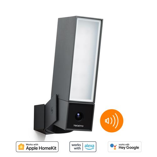 SMART OUTDOOR CAMERA WITH SIREN .