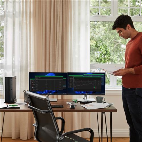 HP Elite 800 G9 Intel Core i7 i7-13700 16 GB DDR5-SDRAM 512 GB SSD Windows 11 Pro SFF PC Nero