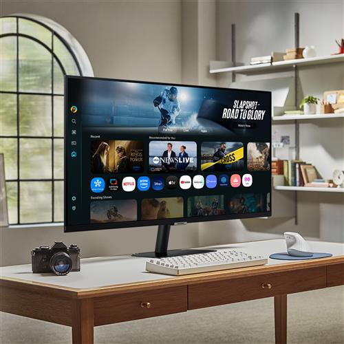 S32FM700 32IN SMART MONITOR UHD CON USB-C SPEAKER E TELECOMANDO